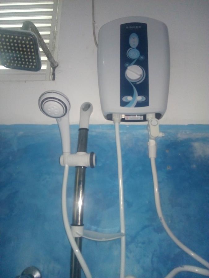 Moon Light Guest Bed & Breakfast Mirissa Bagian luar foto